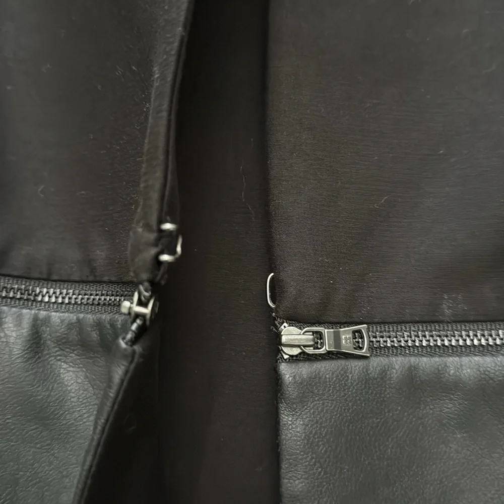 NWT BCBG MAXAZRIA Convertible Zip Jacket Black XXS